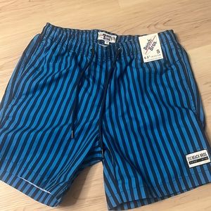 Men’s 6.5 board shorts